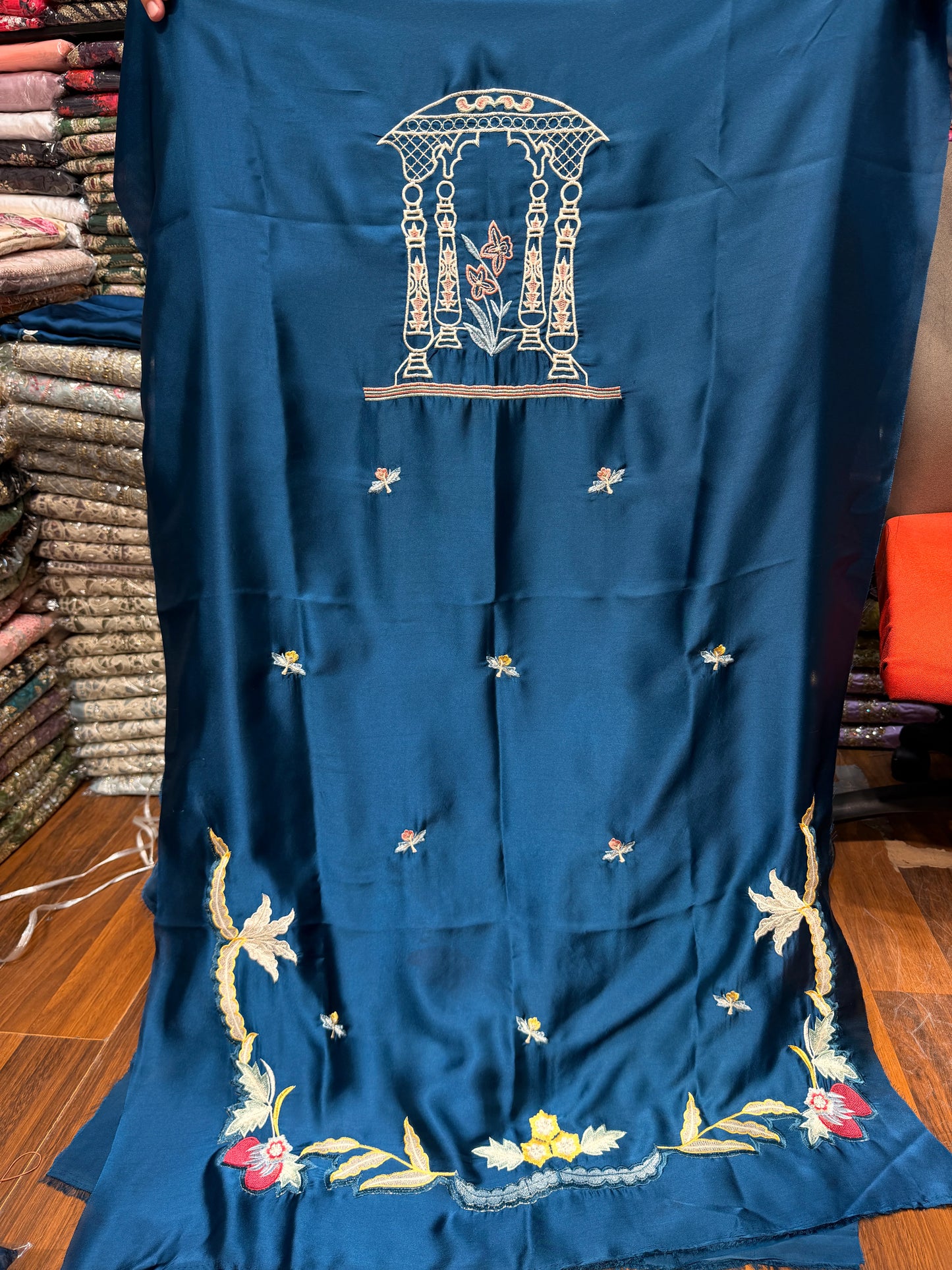 FLAIRS SILK KAFTAN 2PC ZINK