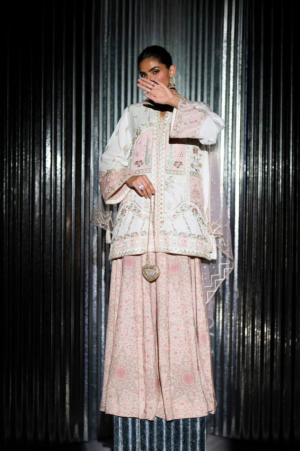 ETHNC KURTA SET E-005 3PC VANILLA ICE
