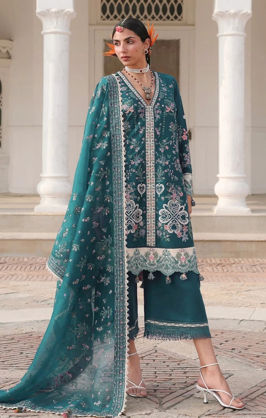 HUSSAIN REHAR LAWN AZRAQ