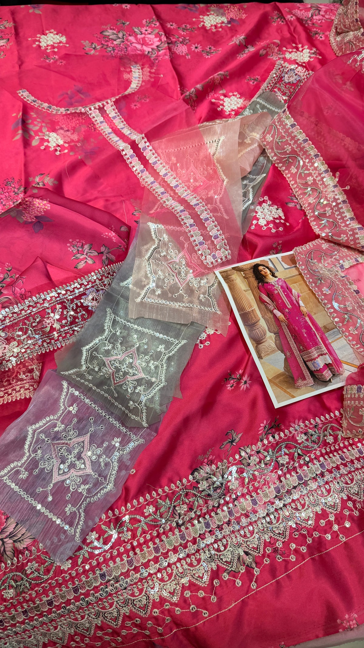 RANGRASIYA SILK AMIRA